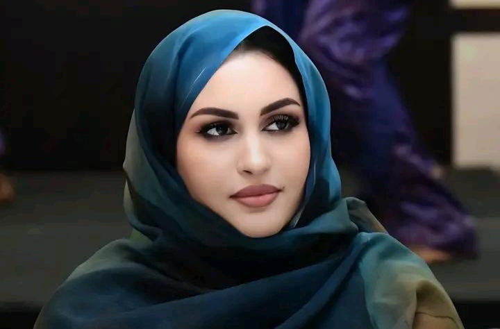 الناها بنت الشيخ سيديا تشيد بقرب الرئيس السنغالي من المواطنين