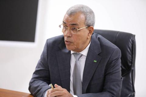 وزير الزراعة يبحث سير العمل والتحديات داخل القطاع