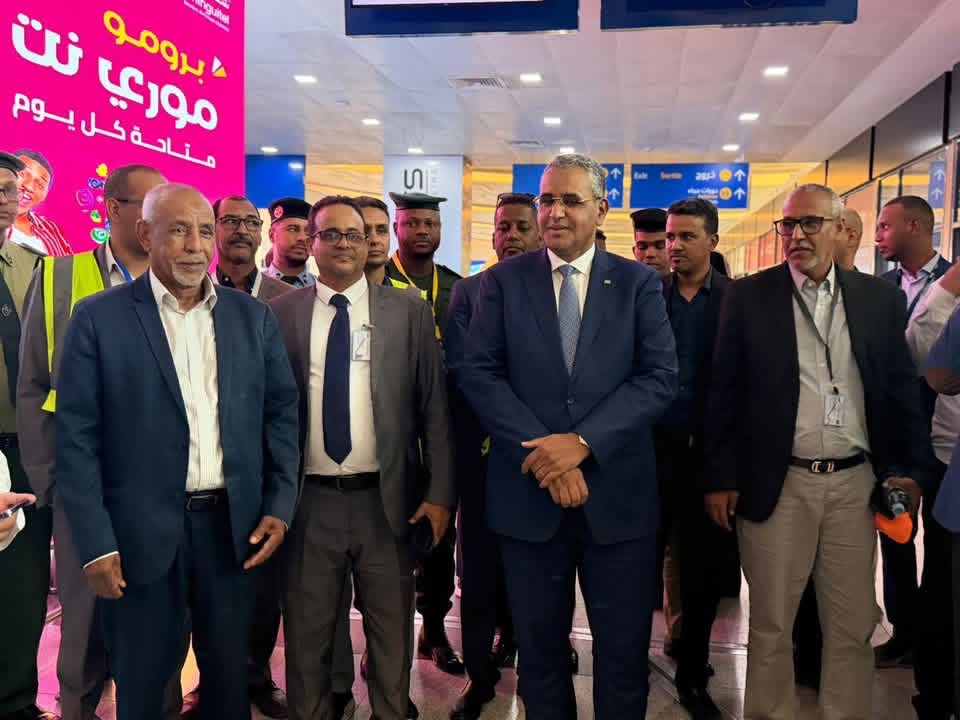 مطار أم التونسي يطلق مرافق جديدة وممرا سريعا للمغادرين