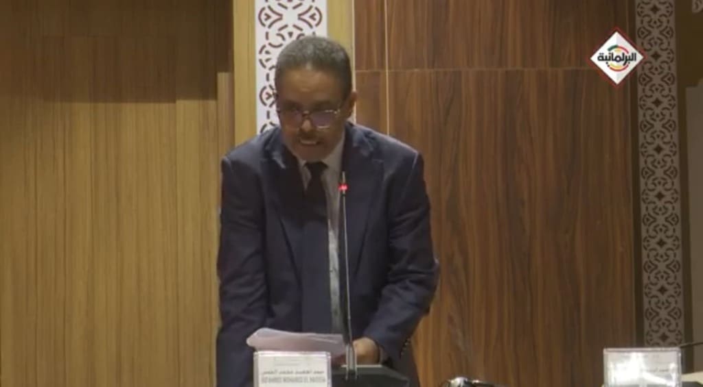 نائب بالبرلمان يدعو لتشديد الرقابة على العمالة الأجنبية وإجراء إحصاء وطني للبطالة