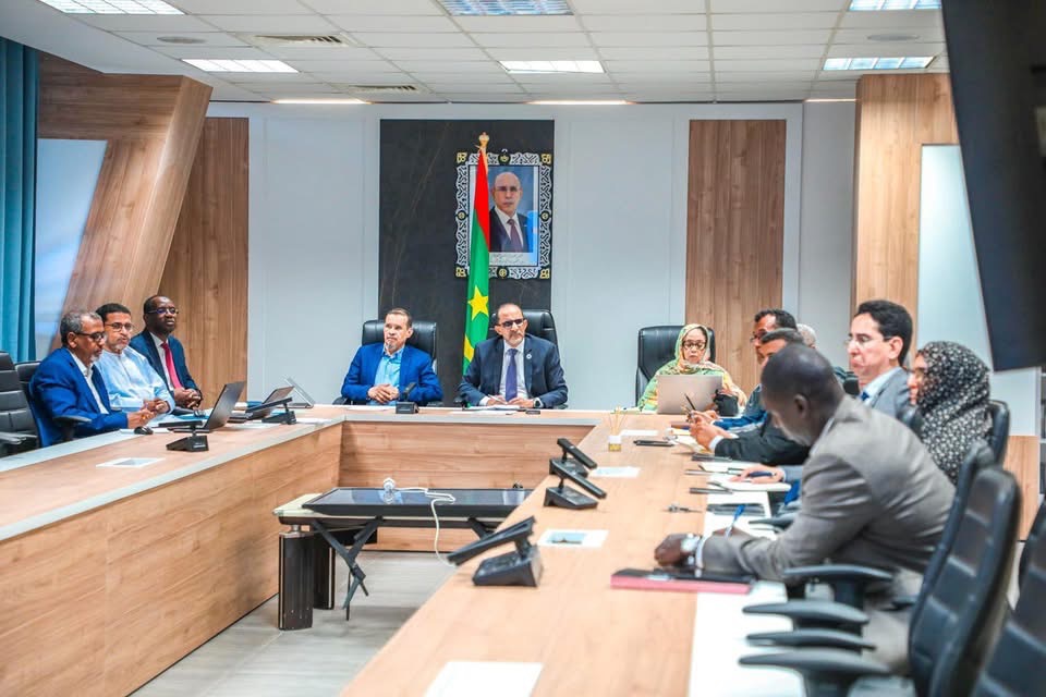وزارة الصحة تناقش تقييم الخطة الوطنية للتنمية الصحية والتحضير لمرحلتها الثانية