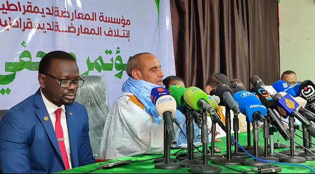 المعارضة للرئيس: استمرار التضييق على الحريات وتفاقم الأوضاع المعيشية ينذران بتداعيات خطيرة